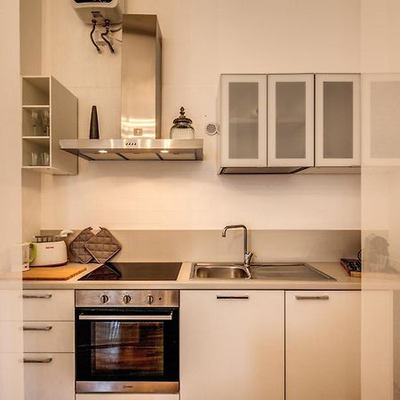 Elegant Apartment Behind The Colosseum Ρώμη Εξωτερικό φωτογραφία
