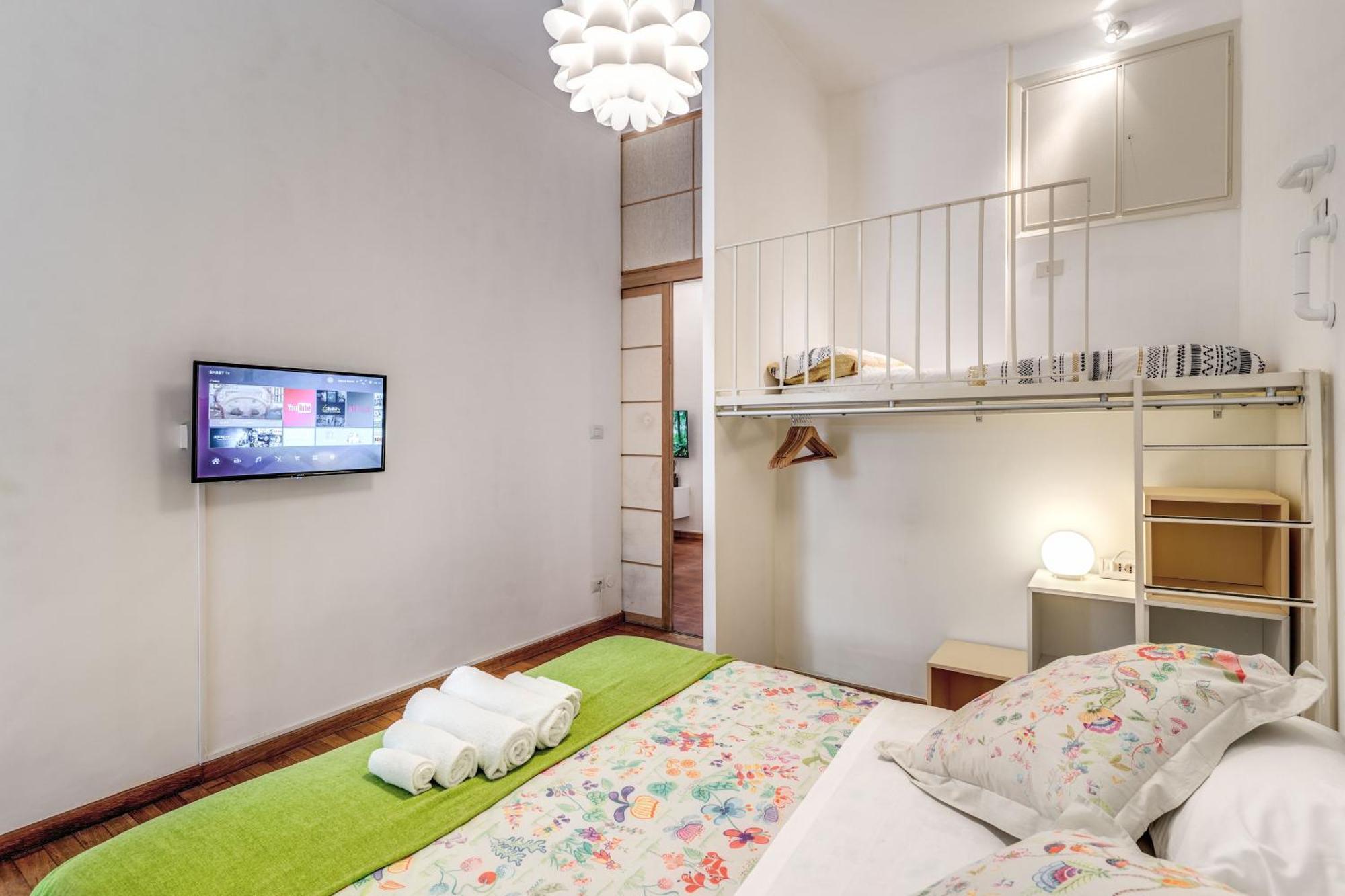 Elegant Apartment Behind The Colosseum Ρώμη Εξωτερικό φωτογραφία