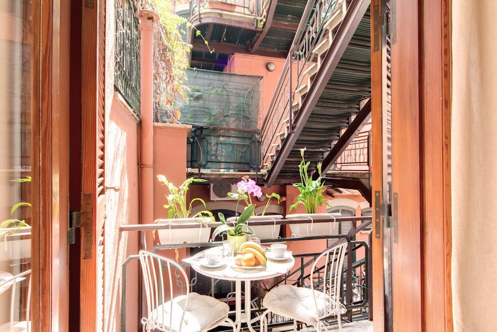 Elegant Apartment Behind The Colosseum Ρώμη Εξωτερικό φωτογραφία