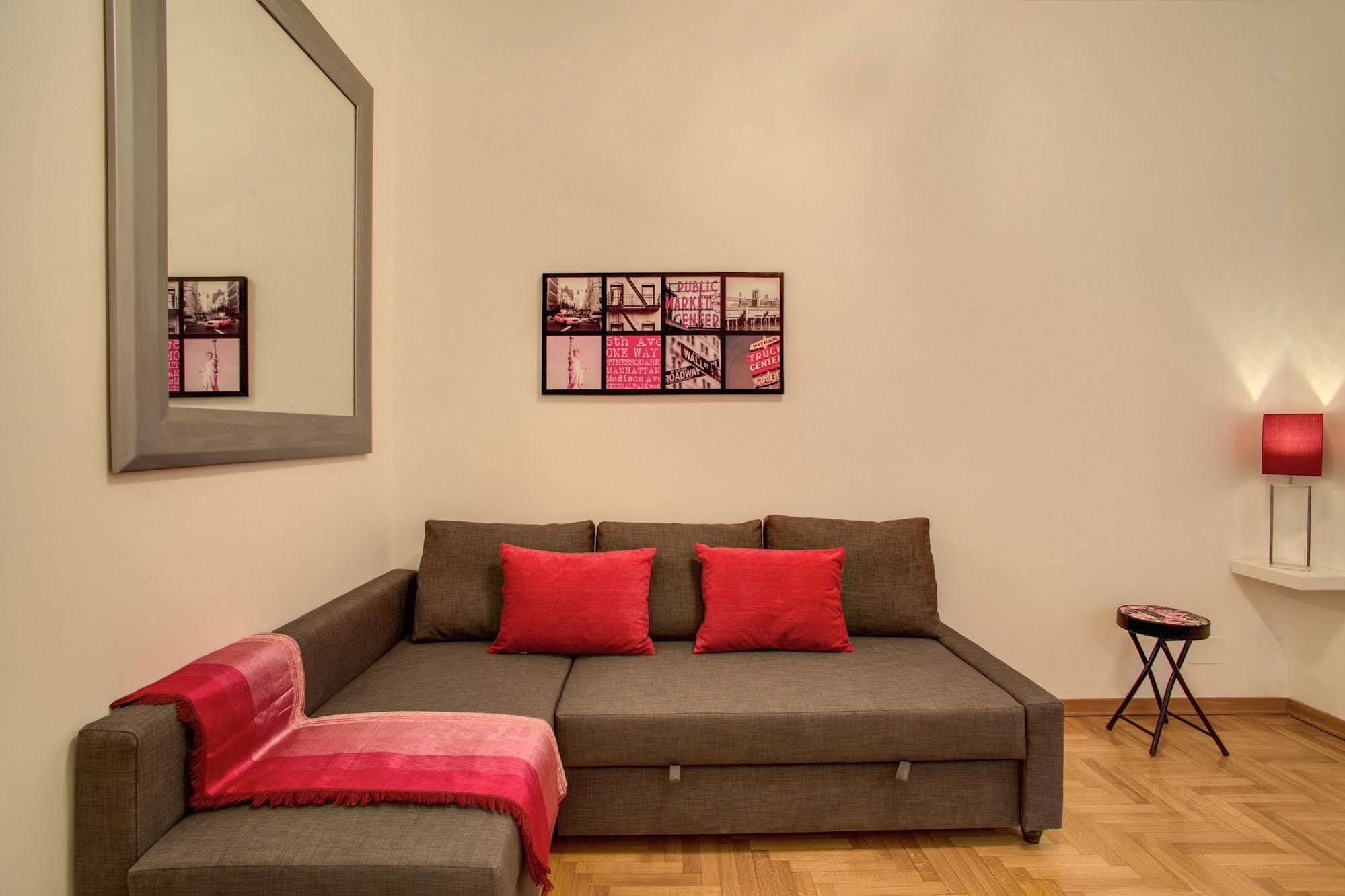 Elegant Apartment Behind The Colosseum Ρώμη Εξωτερικό φωτογραφία
