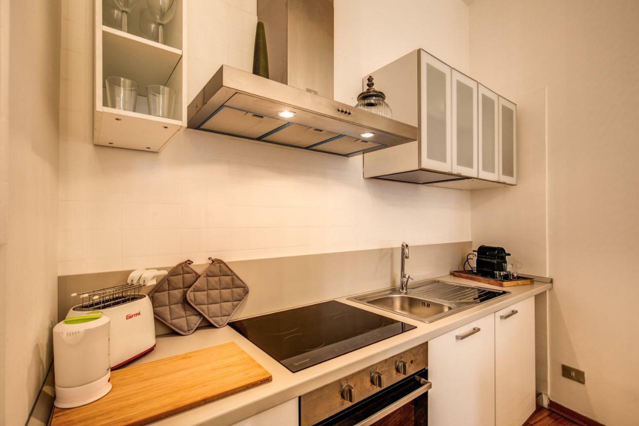 Elegant Apartment Behind The Colosseum Ρώμη Εξωτερικό φωτογραφία